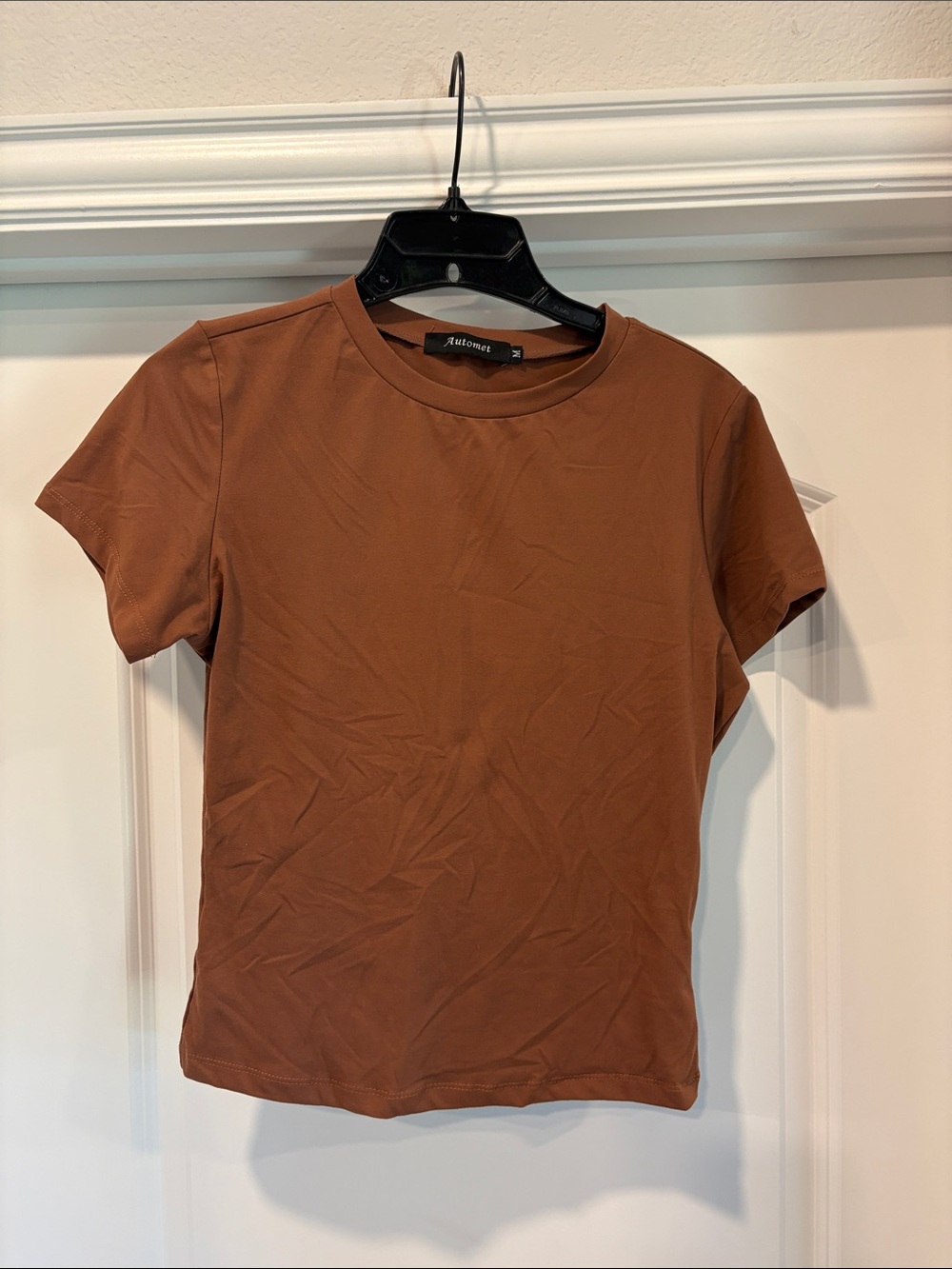 Autumn Brown Short-Sleeve Crewneck Tee by Autonest